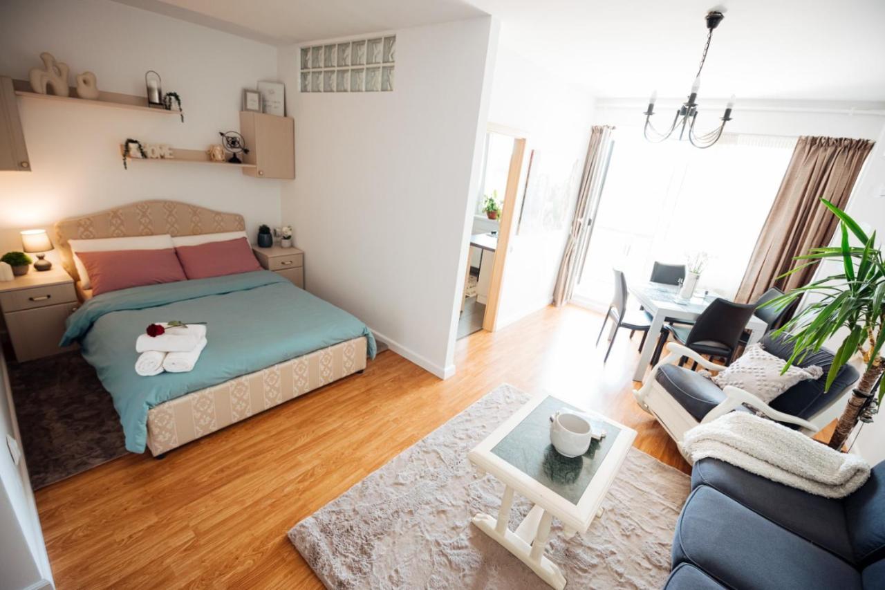 By The Lake Apartment Клуж-Напока Екстериор снимка